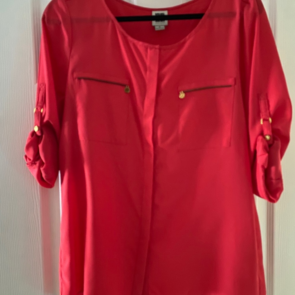 Beautiful Anne Klein top - size M